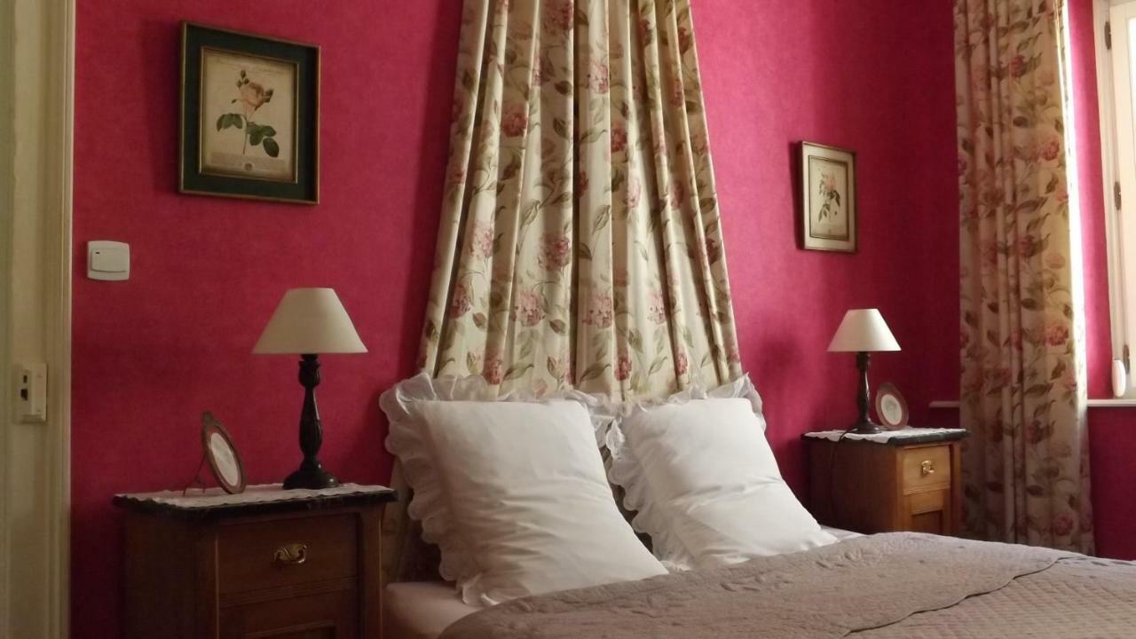 Отель Le Domaine De Pomone Woinville Экстерьер фото